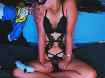 Robinchon Chaturbate stream image from April 23, 2026
