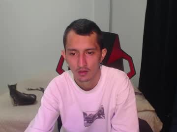 Cloudpink777 Chaturbate stream image from April 24, 2026