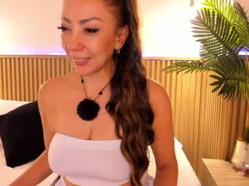Samantha_Sra_ Chaturbate stream image from April 24, 2026