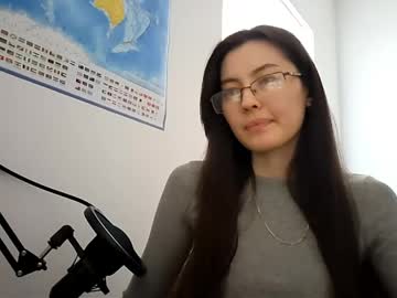 Melodeehayden Chaturbate stream image from April 24, 2026