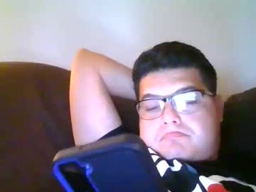 Edwins777 Chaturbate stream image from April 24, 2026