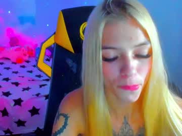 Barbiie_5 Chaturbate stream image from April 24, 2026