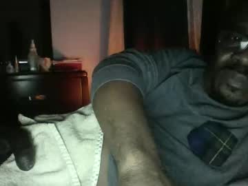Envyme2017 Chaturbate stream image from April 24, 2026