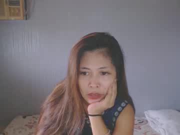 Expensive_C4ndy Chaturbate stream image from April 24, 2026
