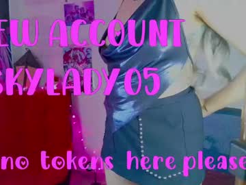 Sky_Girl1 Chaturbate stream image from April 24, 2026