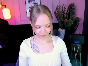 Sweet_Lucile Chaturbate stream image from April 24, 2026