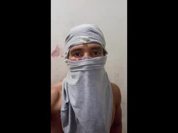 Velvetheat2400 Chaturbate stream image from April 24, 2026