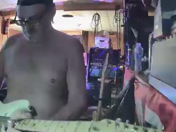 Notflamingfart Chaturbate stream image from April 24, 2026