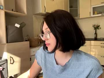Hollisguerrette Chaturbate stream image from April 24, 2026