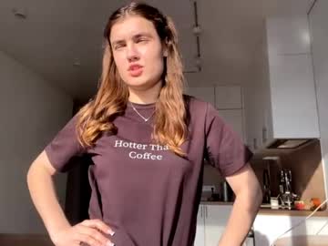 Ileenturrigiano Chaturbate stream image from April 24, 2026