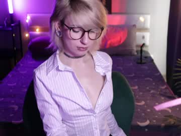 Obedientt_ Chaturbate stream image from April 24, 2026
