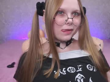 Minx_Girll Chaturbate stream image from April 24, 2026