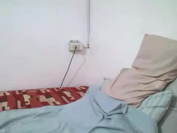Petite_Dicklover Chaturbate stream image from April 24, 2026