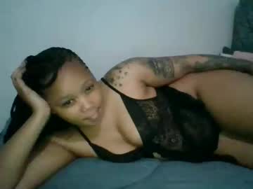 Pretynatasha Chaturbate stream image from April 24, 2026