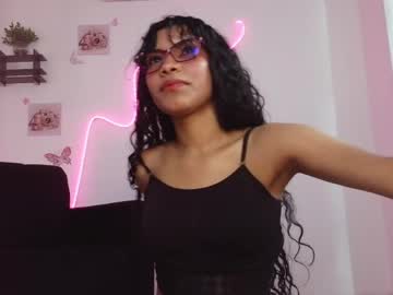 Daviana_Hill_ Chaturbate stream image from April 24, 2026
