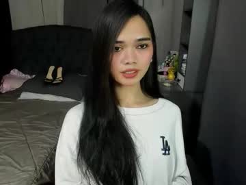 Naughty_Emmats Chaturbate stream image from April 24, 2026