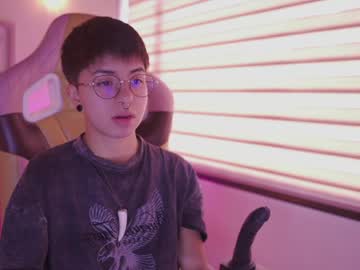 Tommy_Blue1 Chaturbate stream image from April 24, 2026