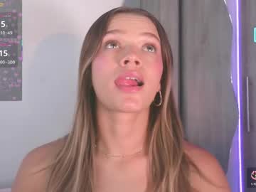 Camilamonroee Chaturbate stream image from April 24, 2026