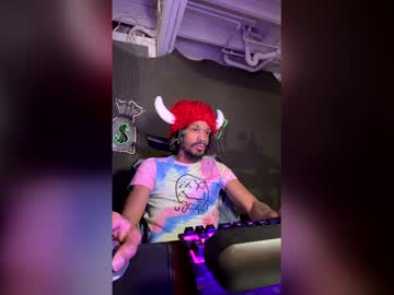 Lxrdhxkvgemvsterjuice Chaturbate stream image from April 24, 2026