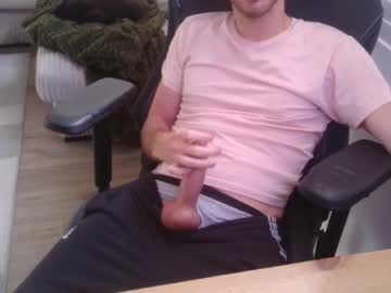 Funkybits Chaturbate stream image from April 24, 2026