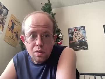 Your_Naked_Friend Chaturbate stream image from April 24, 2026