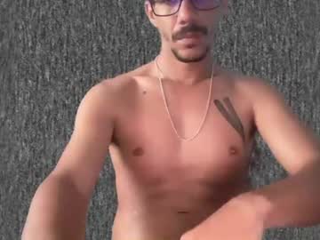 Patucuestebi Chaturbate stream image from April 24, 2026