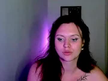 Sweetlikaaa Chaturbate stream image from April 24, 2026