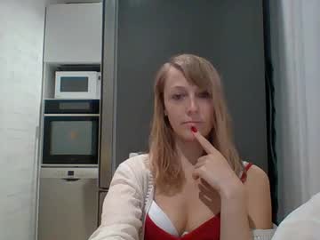Veessa Chaturbate stream image from April 24, 2026