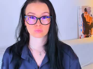Meganstones Chaturbate stream image from April 24, 2026