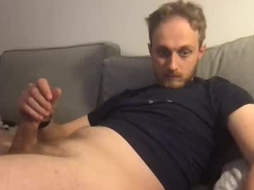 Crosilla71 Chaturbate stream image from April 24, 2026