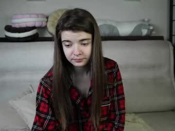 Mary_Shake Chaturbate stream image from April 24, 2026