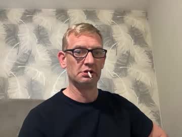 Hornymilf39 Chaturbate stream image from April 25, 2026