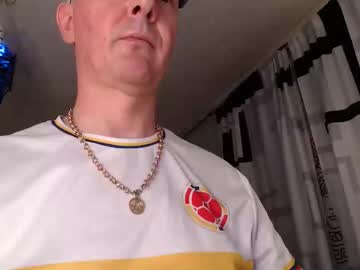 Jasondewalt Chaturbate stream image from April 25, 2026