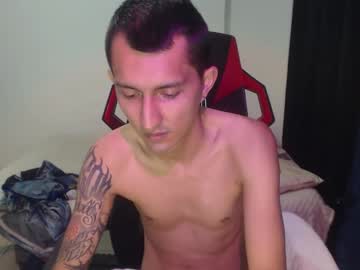 Cloudpink777 Chaturbate stream image from April 25, 2026