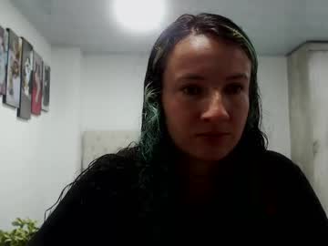 Susi_Bluee Chaturbate stream image from April 25, 2026