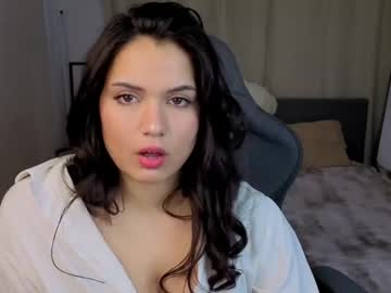 Vivien_Ross Chaturbate stream image from April 25, 2026