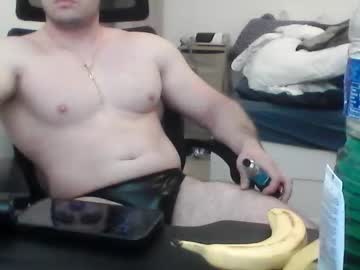 Popeybull Chaturbate stream image from April 25, 2026