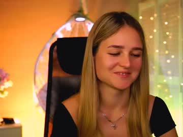 Deboralarson Chaturbate stream image from April 25, 2026