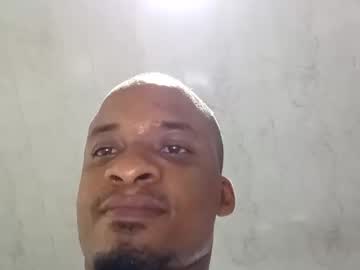 Yecormi30 Chaturbate stream image from April 25, 2026