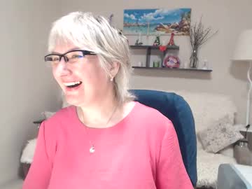 Leilamays Chaturbate stream image from April 25, 2026