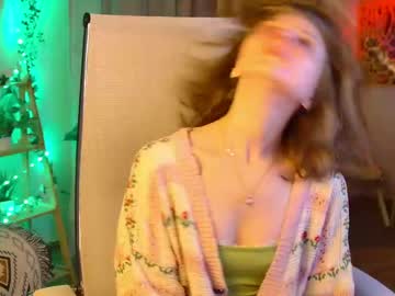 Ellifrankenweenie Chaturbate stream image from April 25, 2026