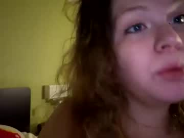 Godddessxsara Chaturbate stream image from April 25, 2026