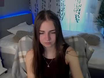 Lilu__Moon Chaturbate stream image from April 25, 2026