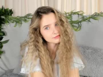 Onyxvespera Chaturbate stream image from April 25, 2026