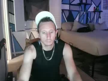 Rtwood2577855654 Chaturbate stream image from April 25, 2026