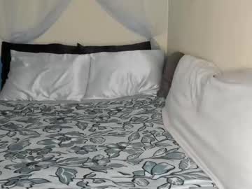 Yasminayazzie Chaturbate stream image from April 25, 2026