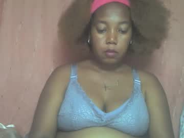 Cynthia9794 Chaturbate stream image from April 25, 2026
