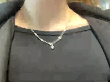 Clarisaprentice Chaturbate stream image from April 25, 2026