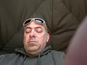 Knickerwhipper Chaturbate stream image from April 25, 2026