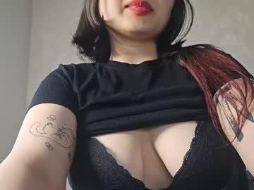 Lenayobondio Chaturbate stream image from April 25, 2026